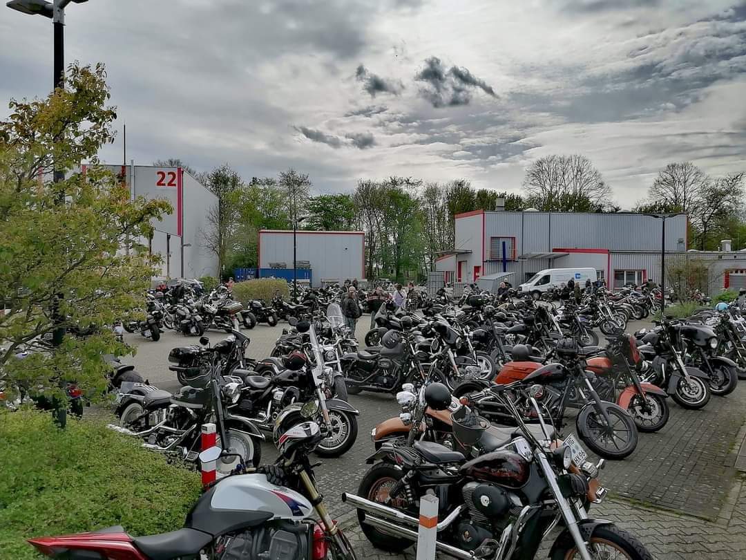 Tribune Neuerffnung nach Umzug 2024 7