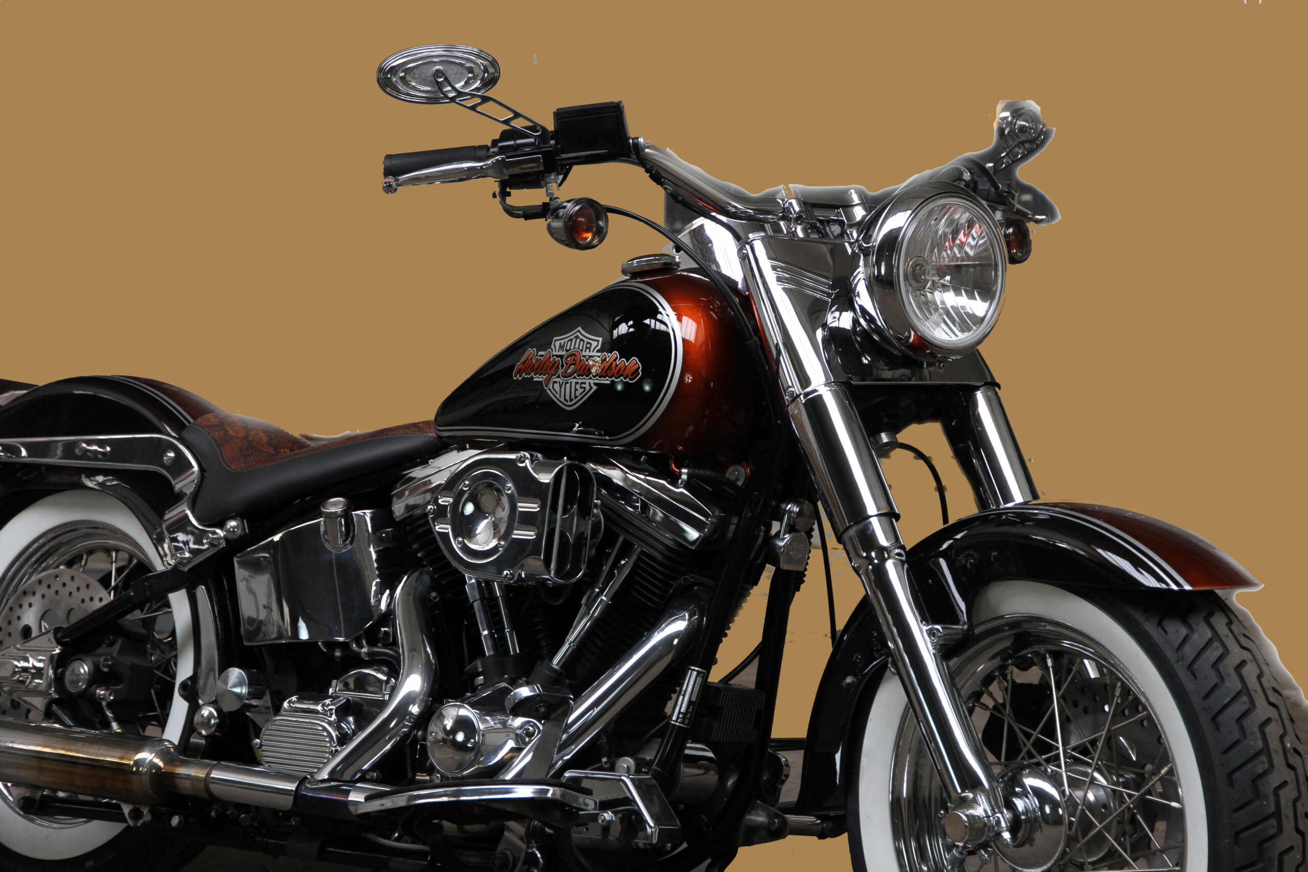 Tribune Softail 52