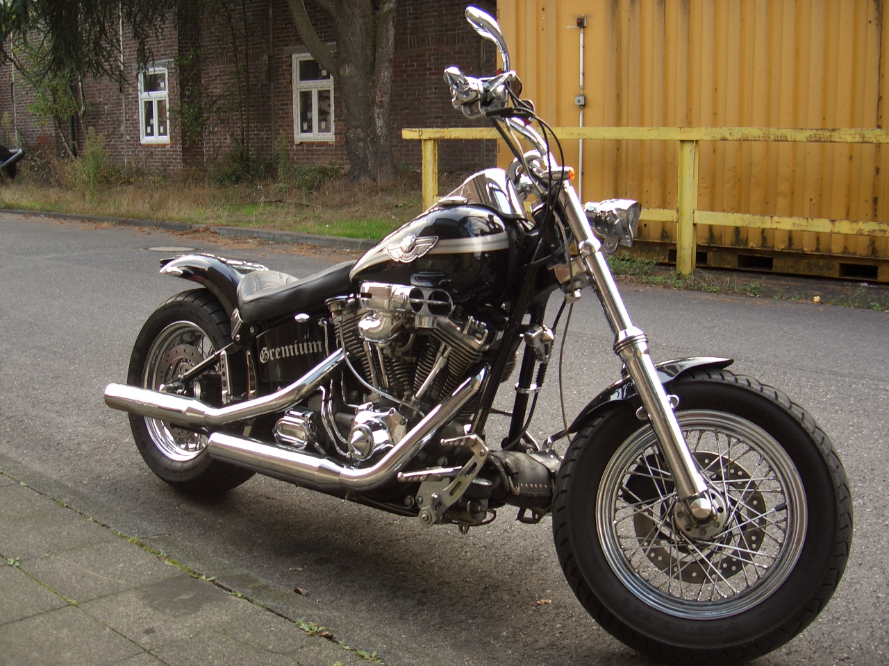Tribune Softail 154