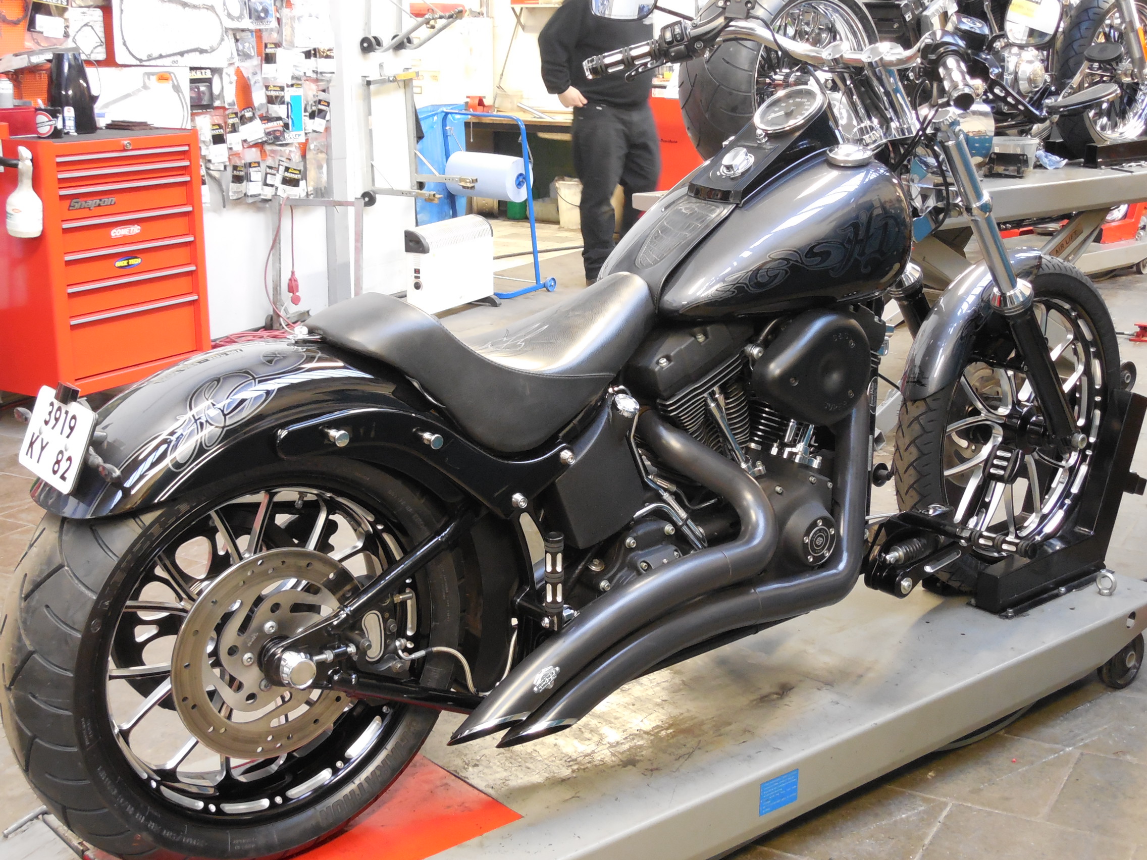 Tribune Softail 95