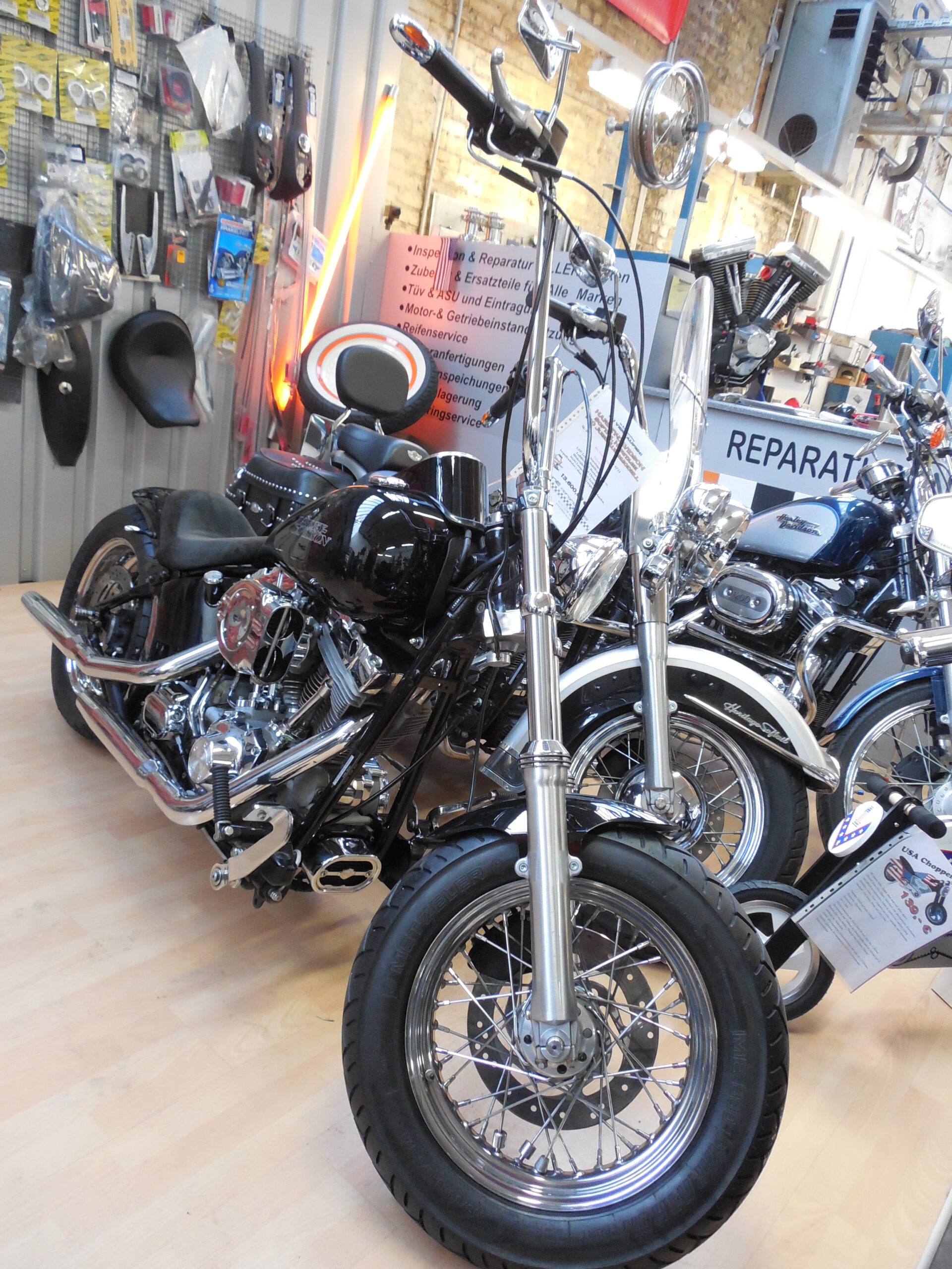 Tribune Softail 68