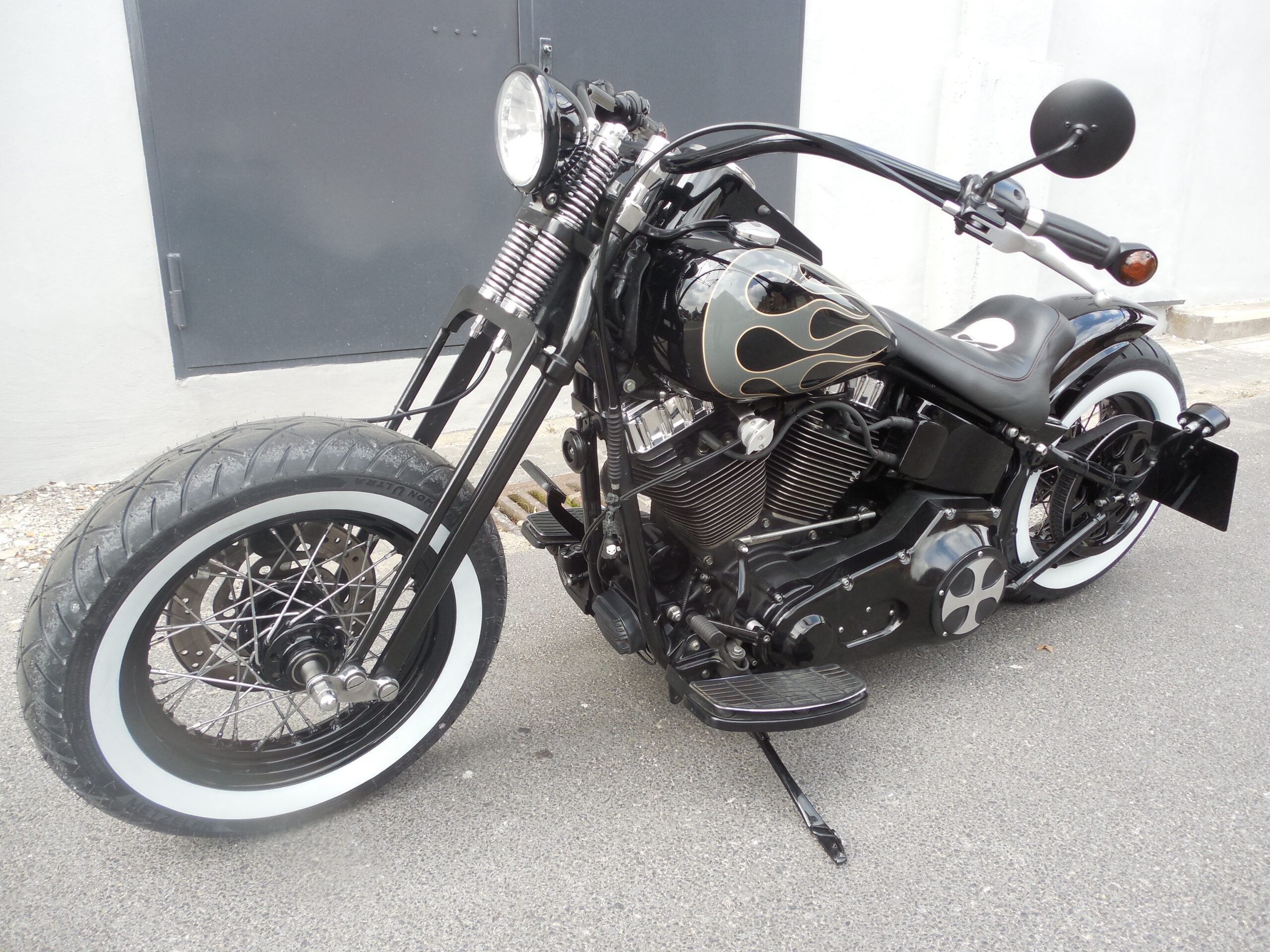 Tribune Softail 100