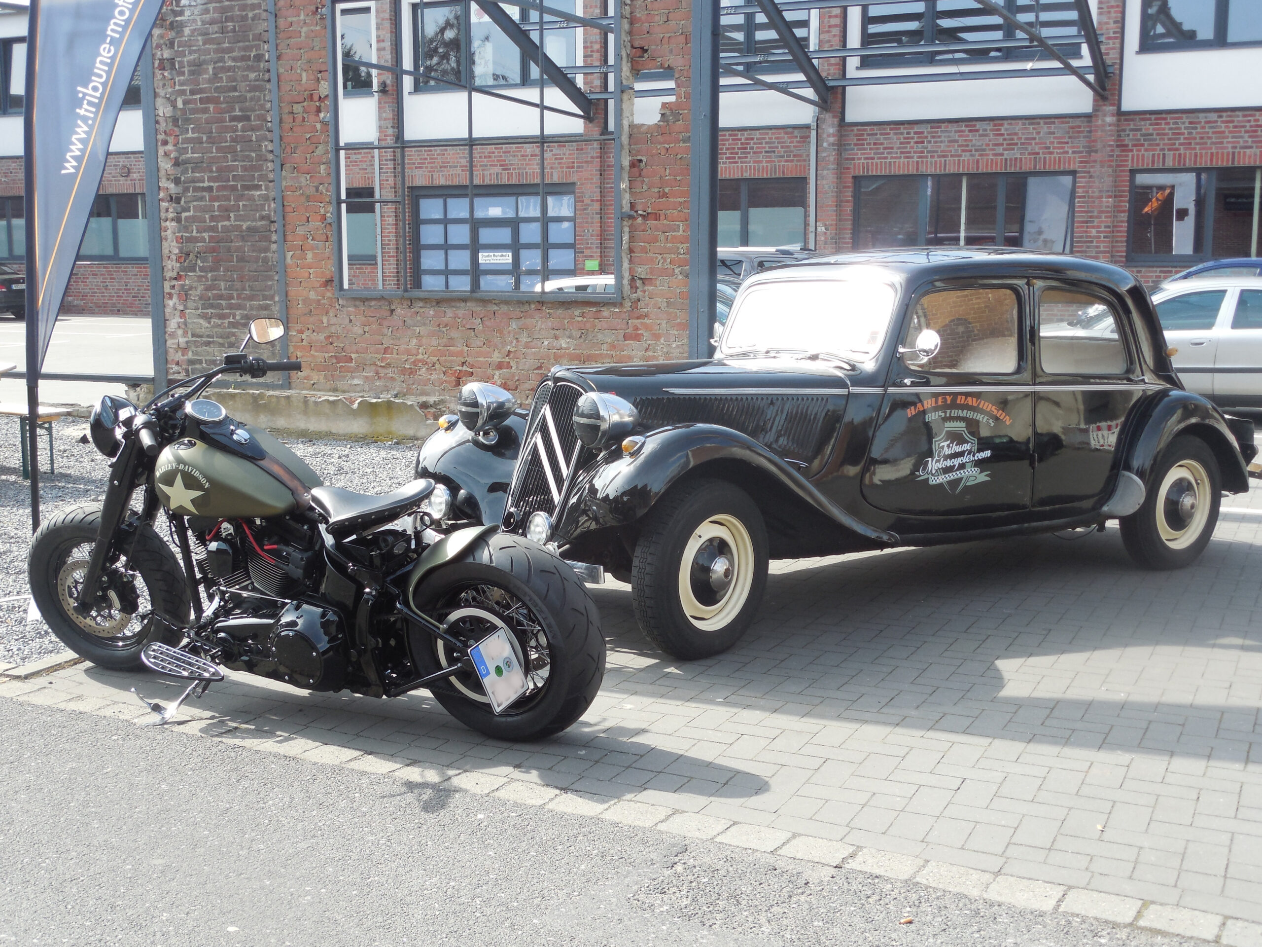 Tribune Softail 83