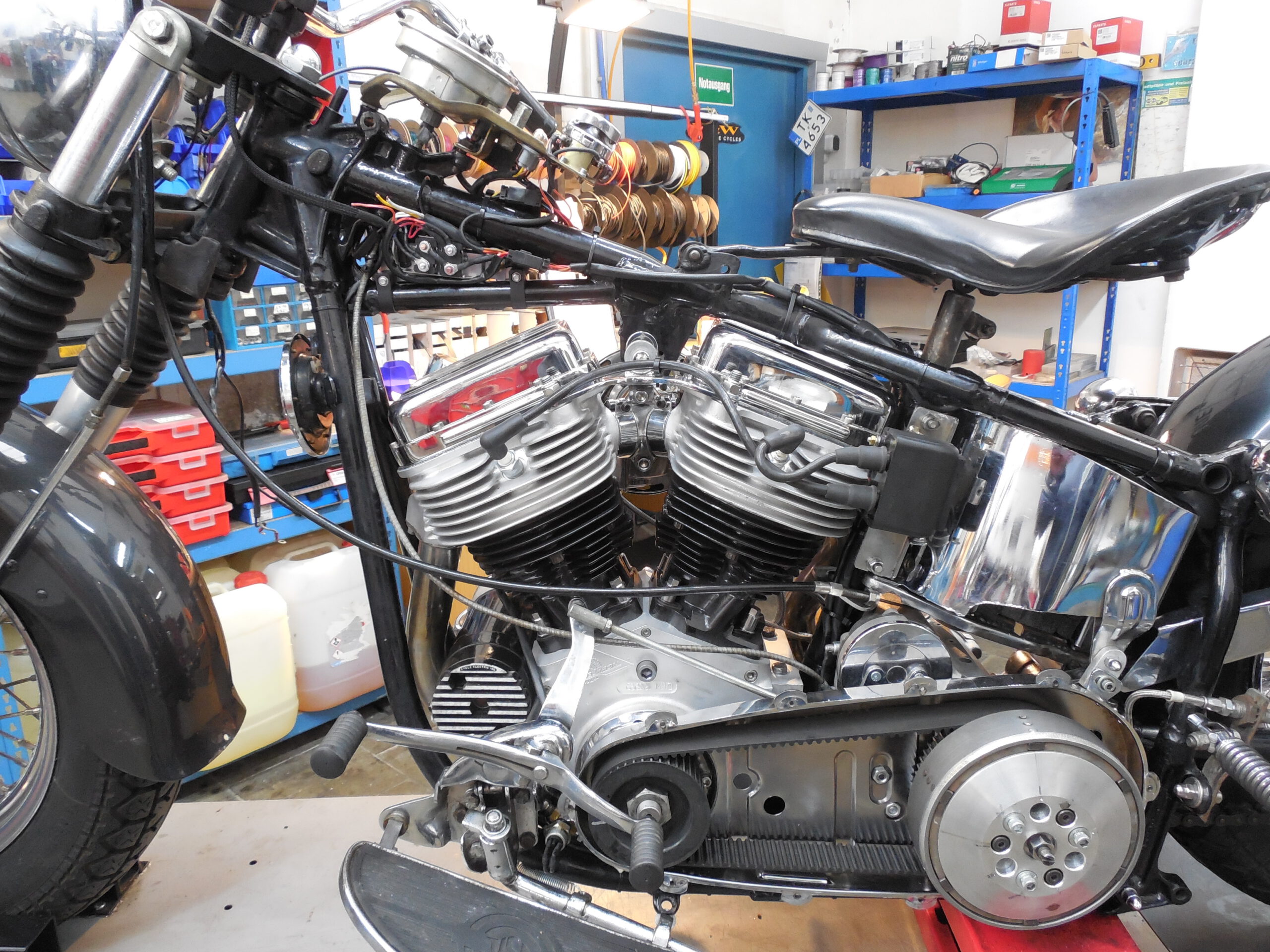 Tribune Softail 111