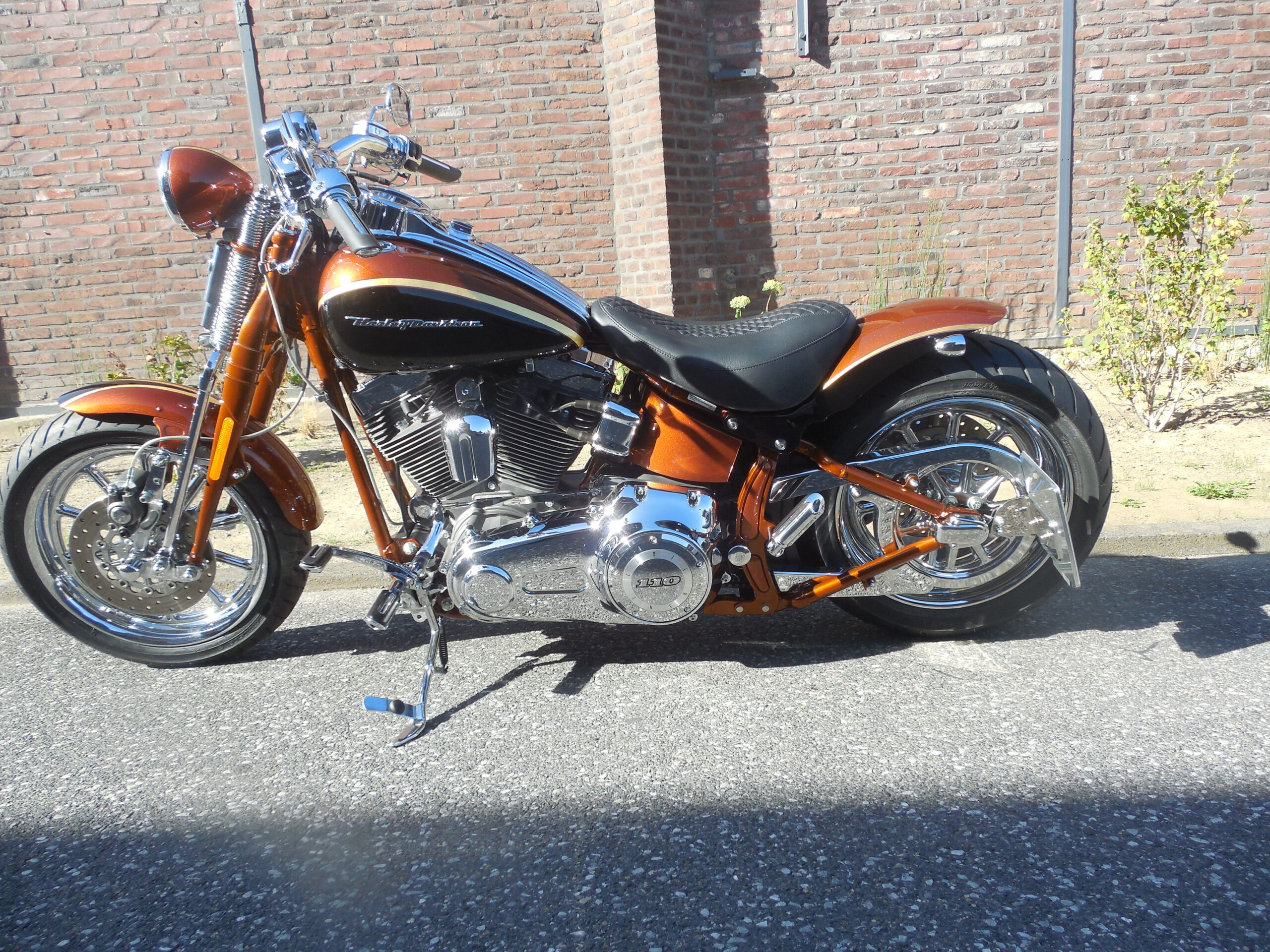 Tribune Softail 157