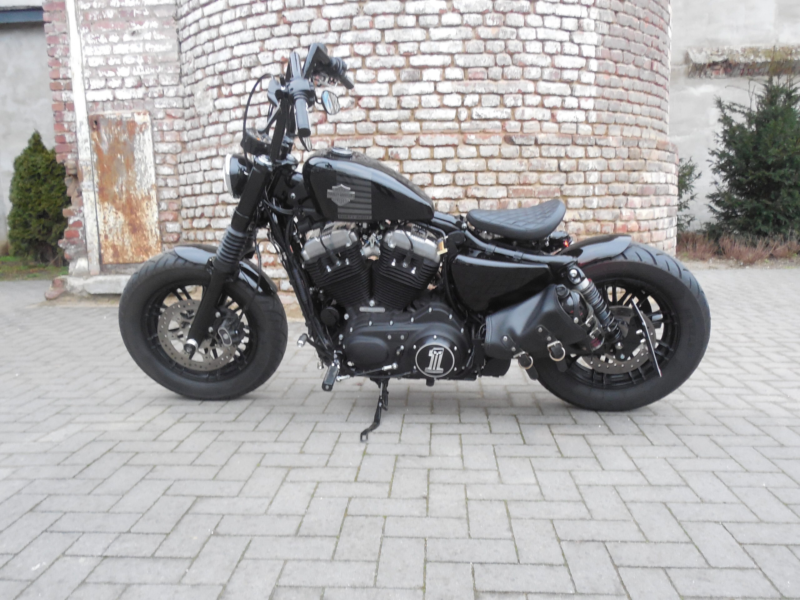 Tribune Sportster 13