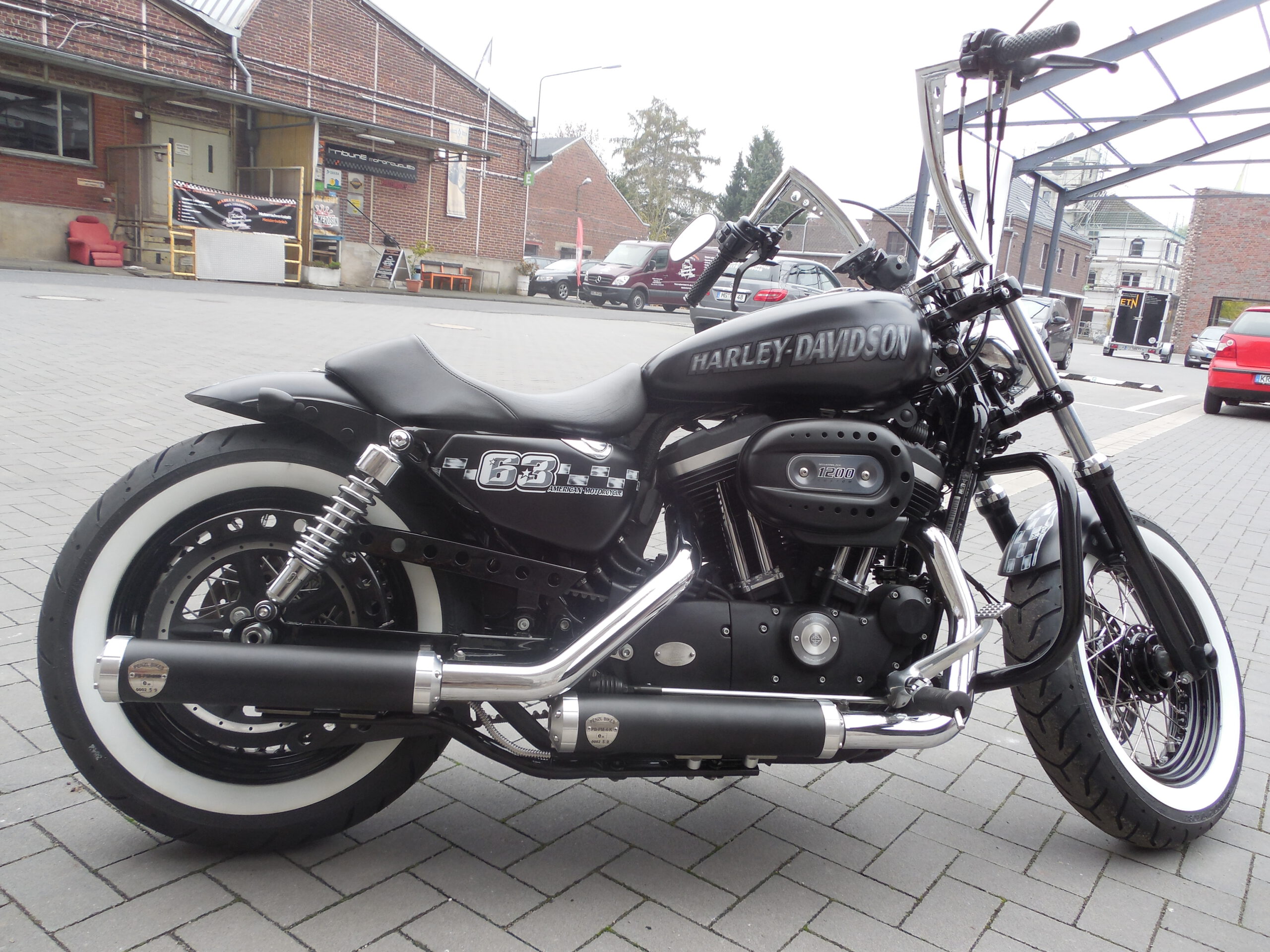 Tribune Sportster 6